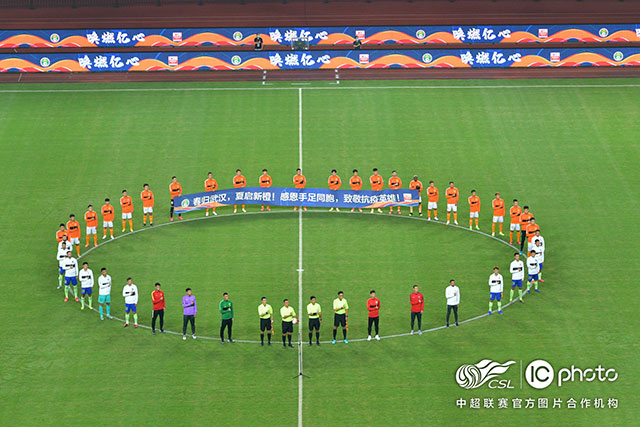 文班亚马全票当选年度最佳新秀 场均21+11+4+4